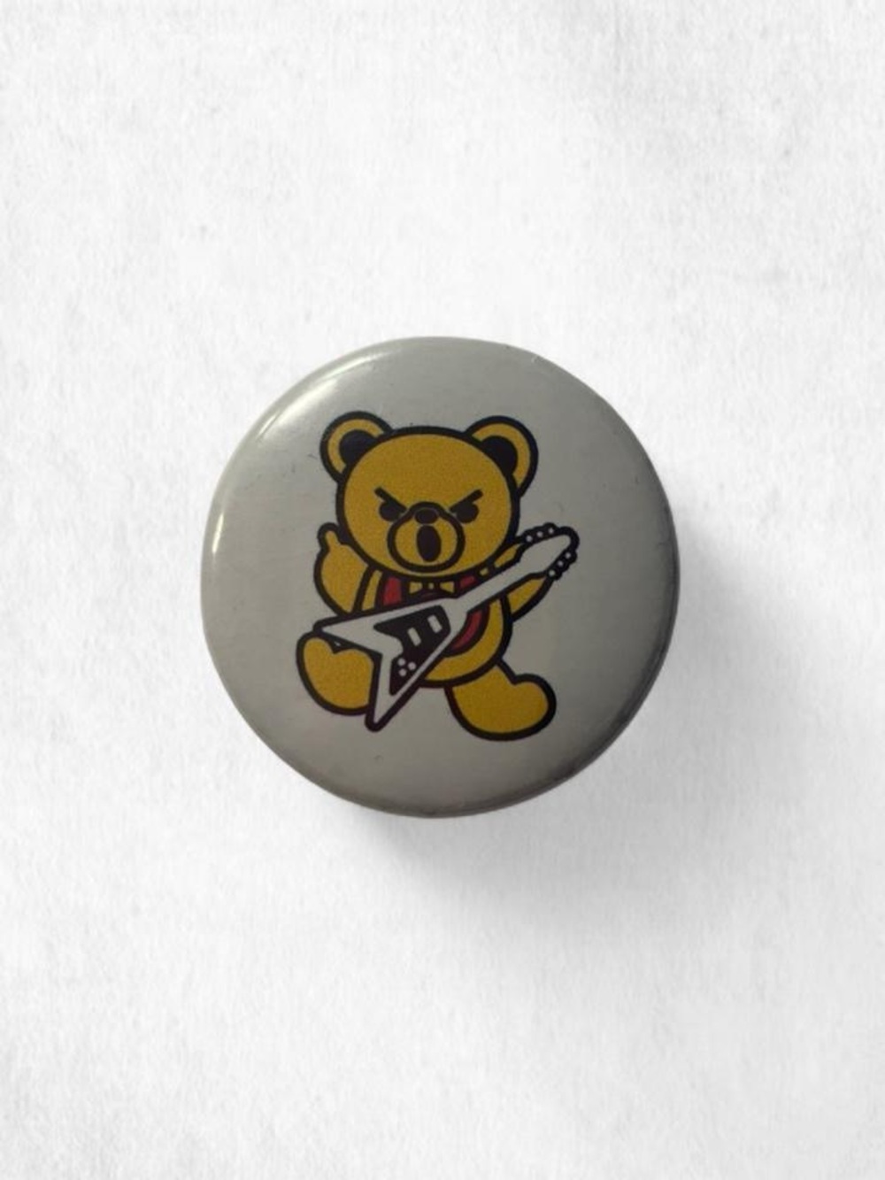 Hysteric Mini Yellow bear with guitar button pin 📌